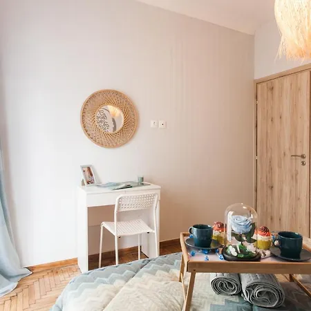Apartament Luxury Seaside Next To Starbucks Opossite The Park Of Flisvos *